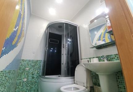 Двухкомнатный с кухней 3й этаж